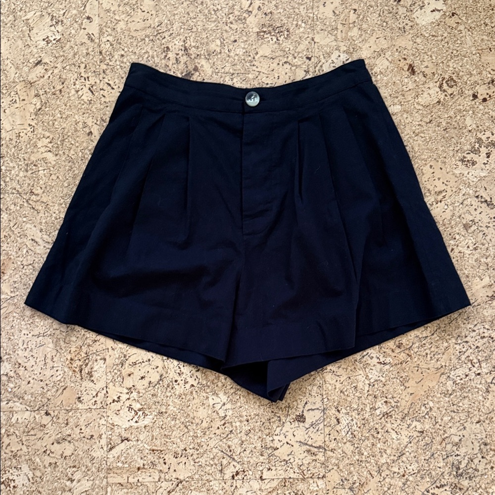 Doen Black Women's Shorts